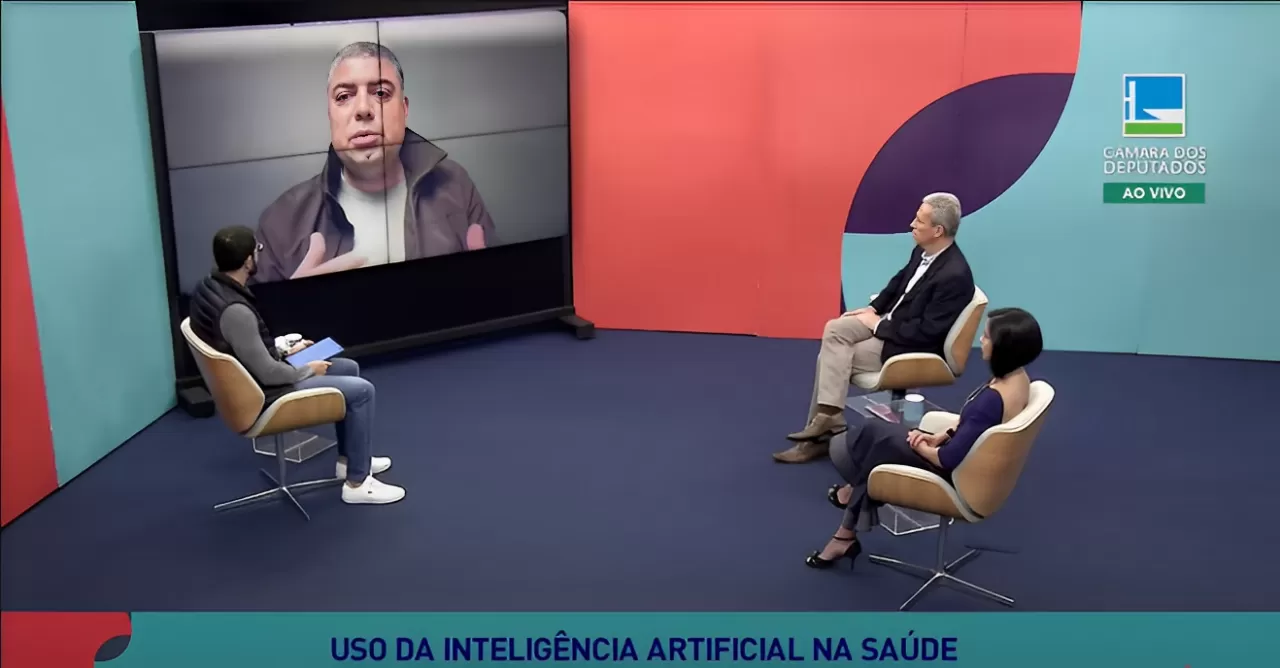 Giovanni Saavedra defende regulação baseada em risco para uso de inteligência artificial na saúde, em programa da Câmara dos Deputados